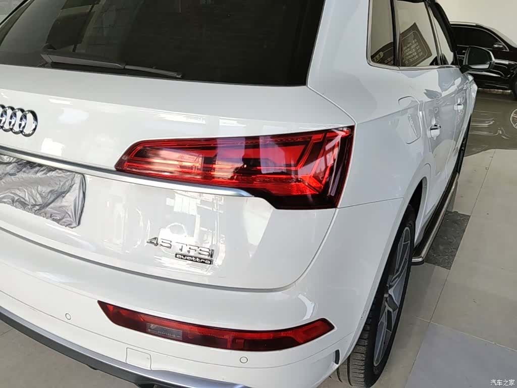 Audi Q5L, 2022 8