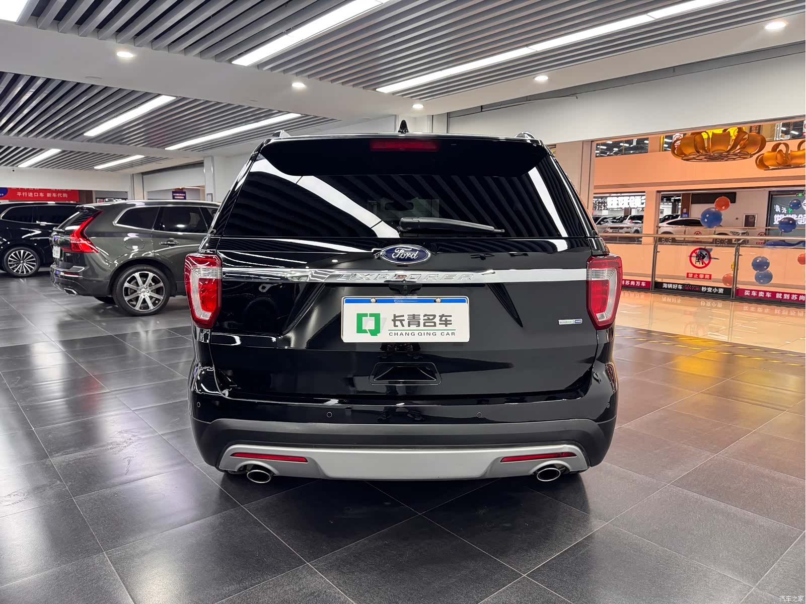 Ford Explorer, 2018 все фото