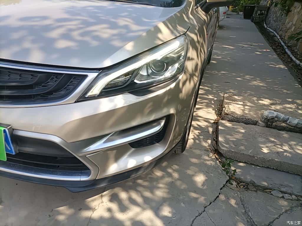 Geely Emgrand, 2018 24