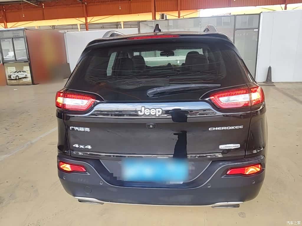 Jeep Cherokee, 2016 6