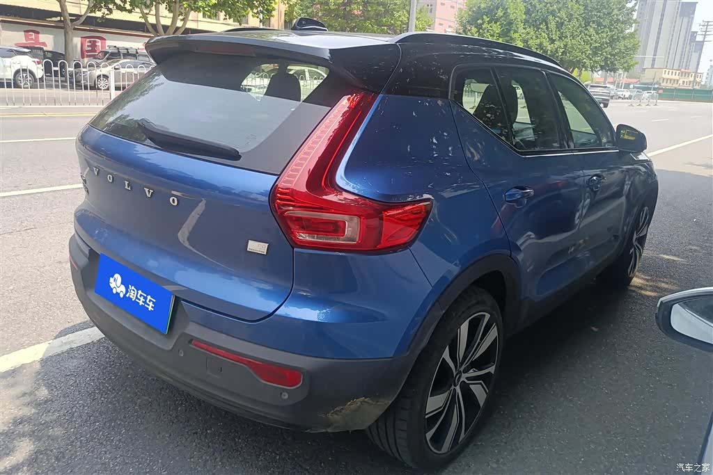 Volvo XC40, 2021 3