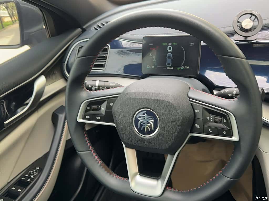 BYD Qin, 2022 4