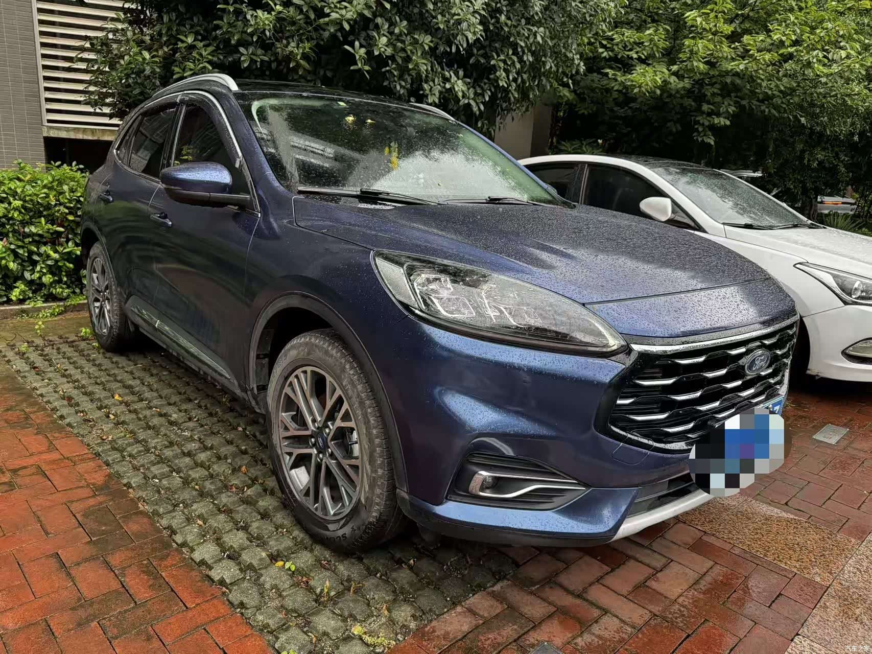 Ford Escape, 2021 3