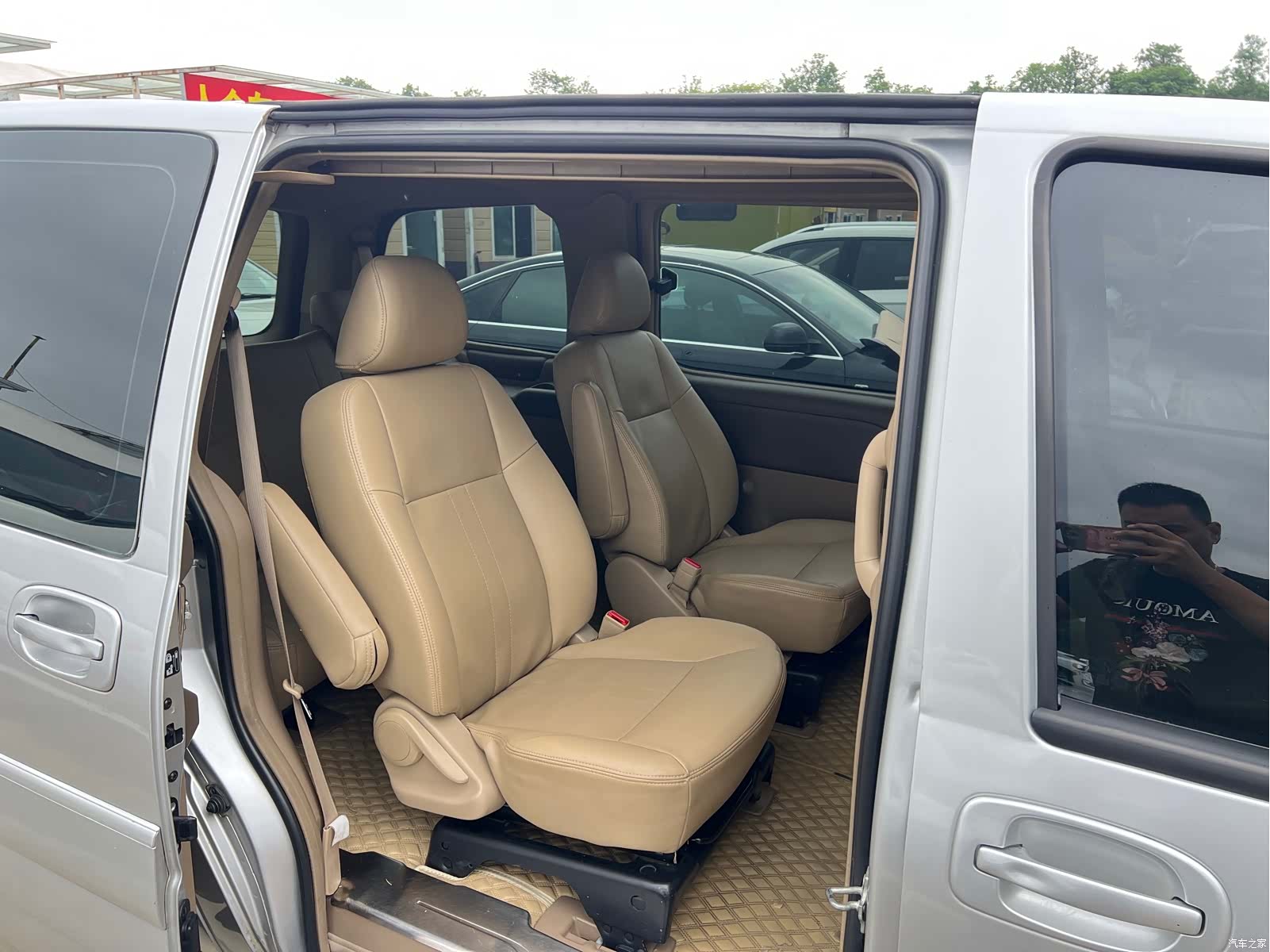 Buick GL8, 2015 16