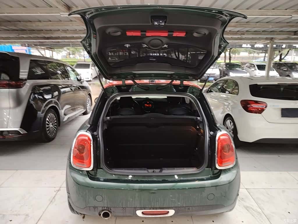 Mini ONE, 2018 9