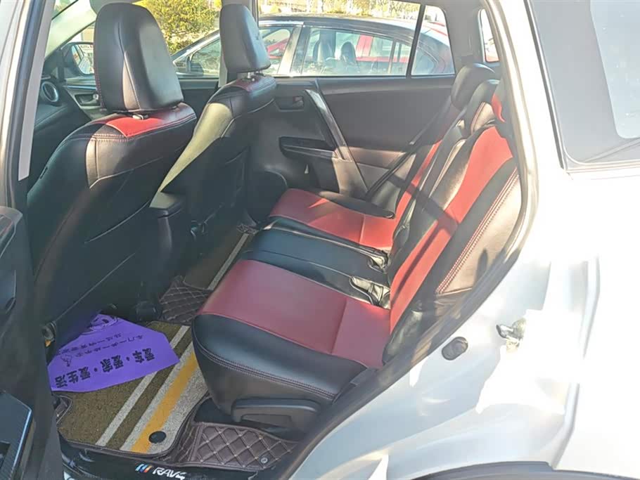 Toyota RAV4 Rongfang