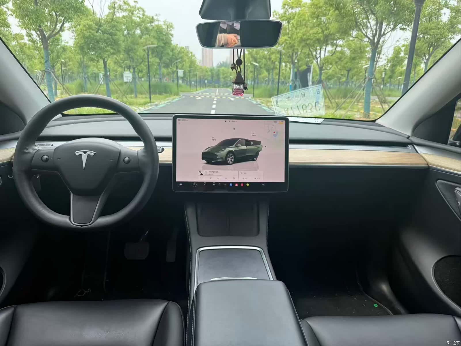 Tesla Model Y, 2022 6