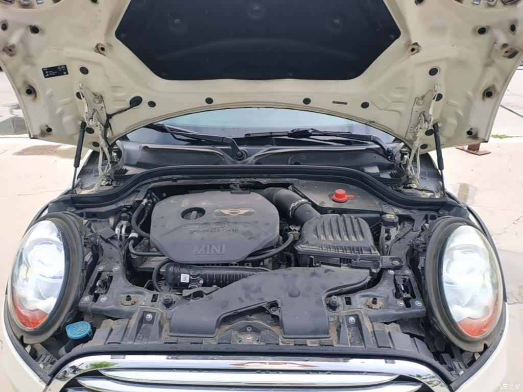 Mini ONE, 2017 20