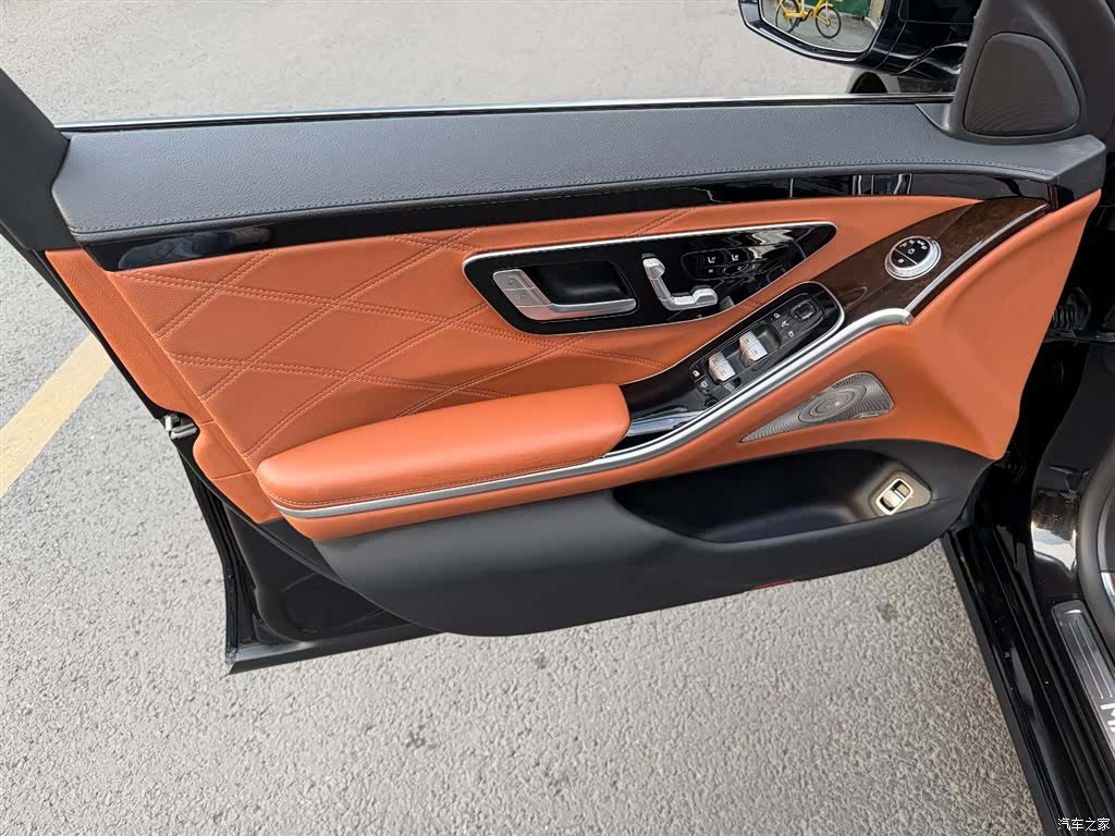 Maybach S-Class, 2021 6