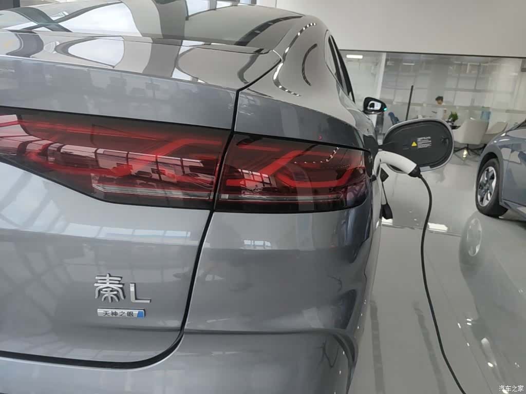 BYD Qin, 2025 8