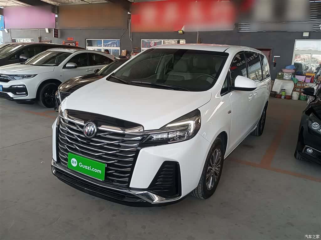 Buick GL8, 2023 1