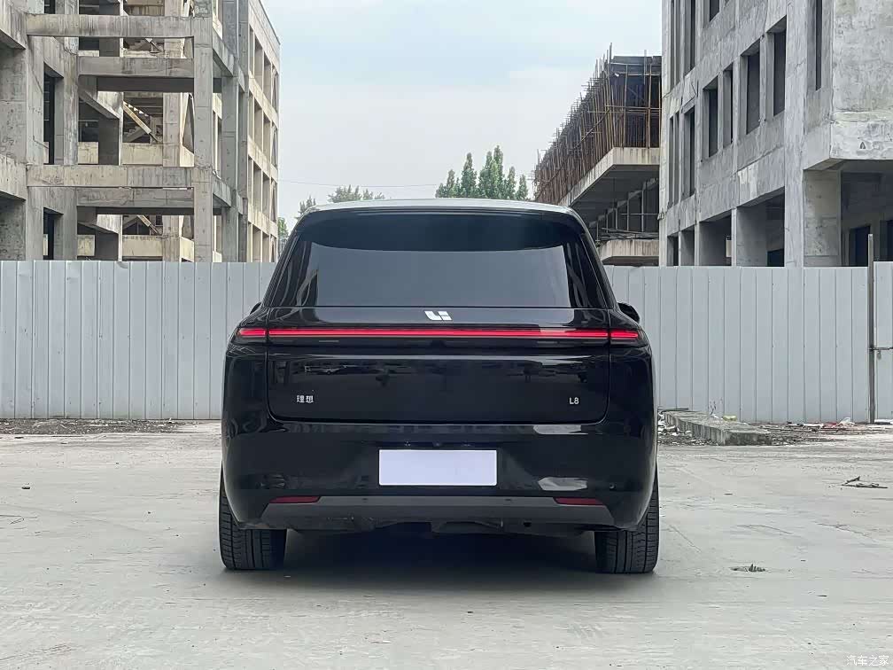 Li Auto L8, 2024 8