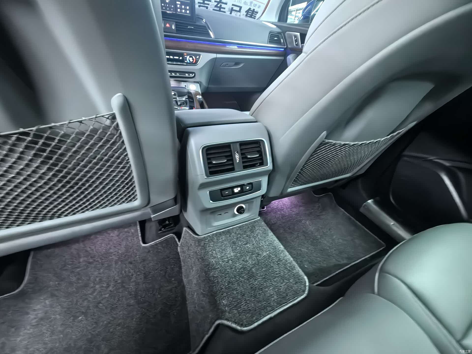 Audi Q5L, 2021 6