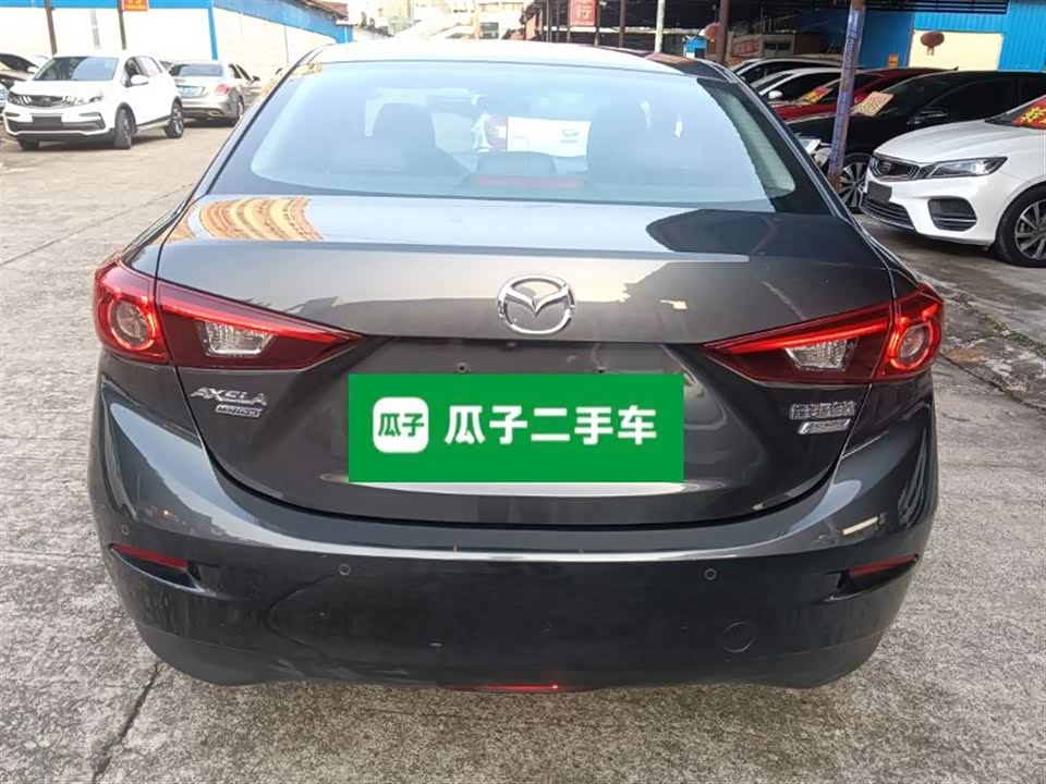 Mazda 3 Angkesaila