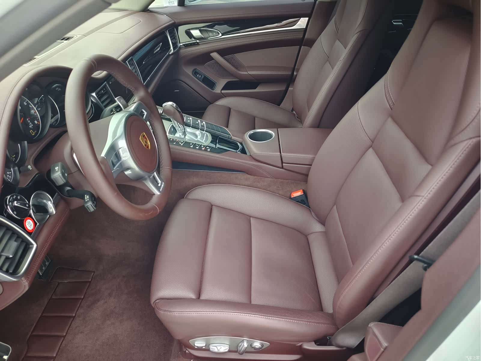 Porsche Panamera, 2016 все фото