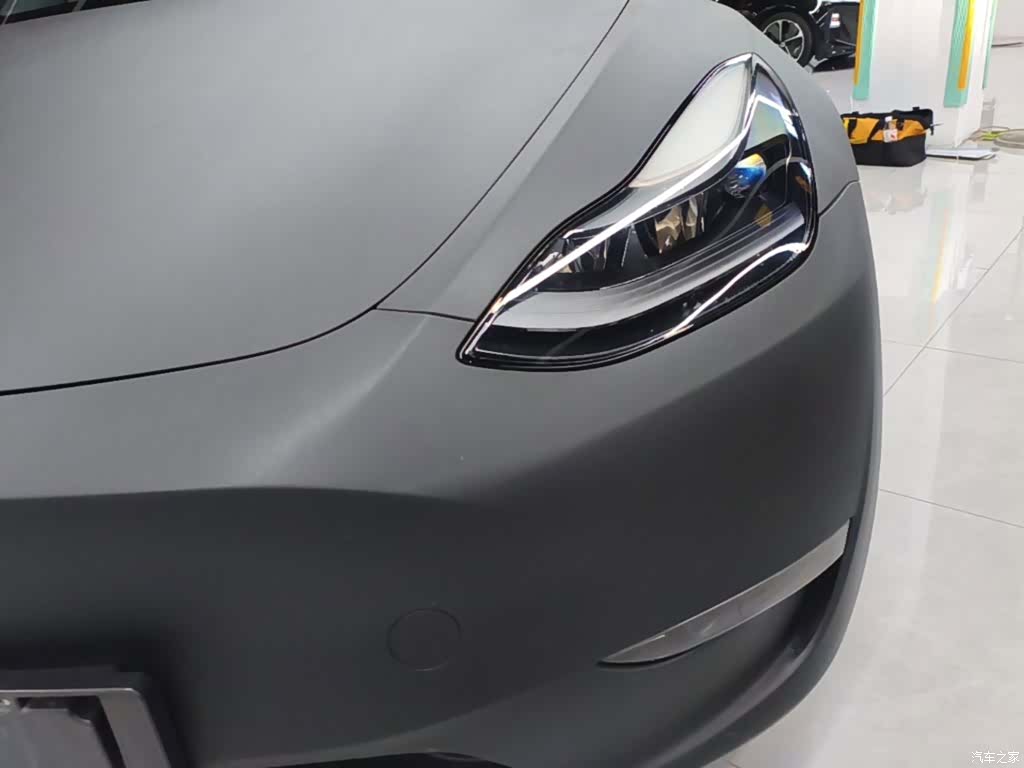 Tesla Model Y, 2022 18
