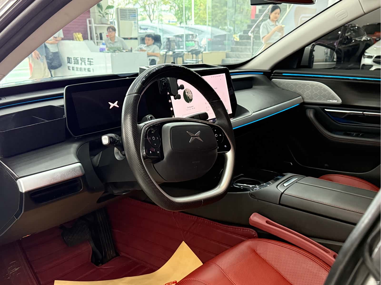Xpeng P7, 2021 10
