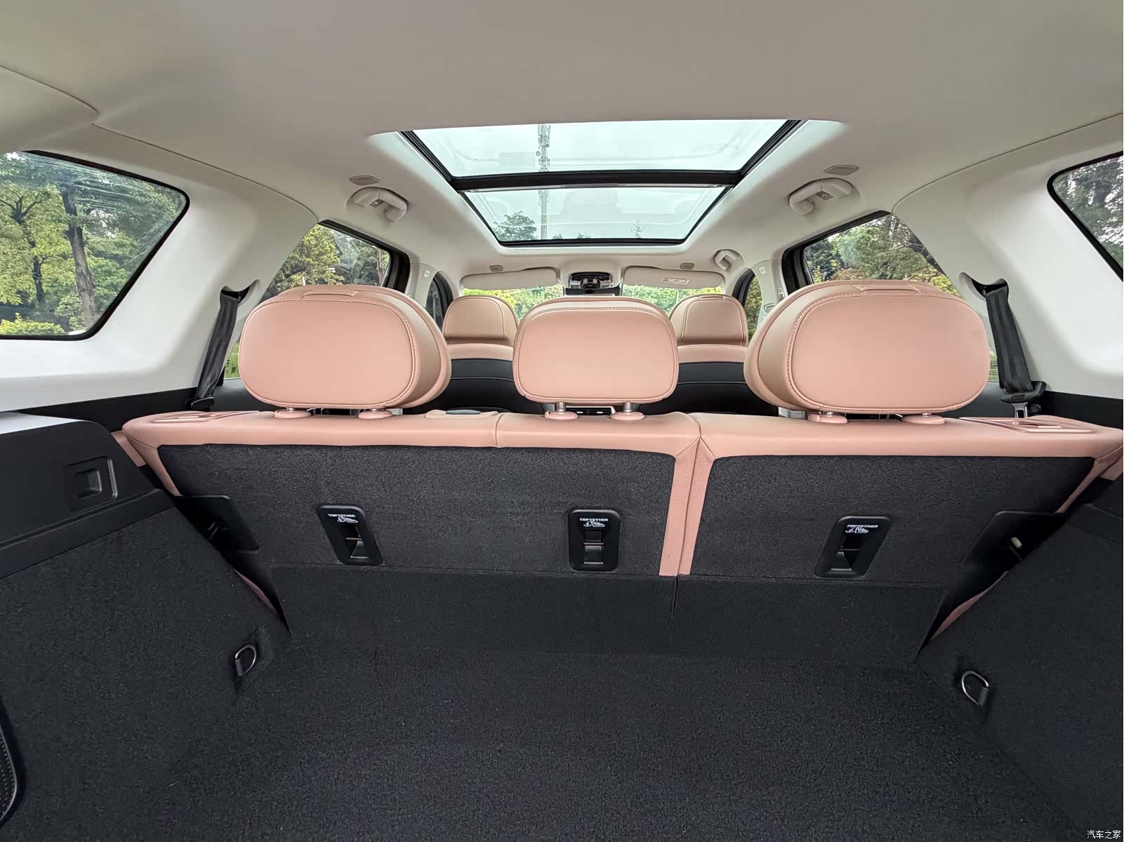 Chery Tiggo 8, 2025 15