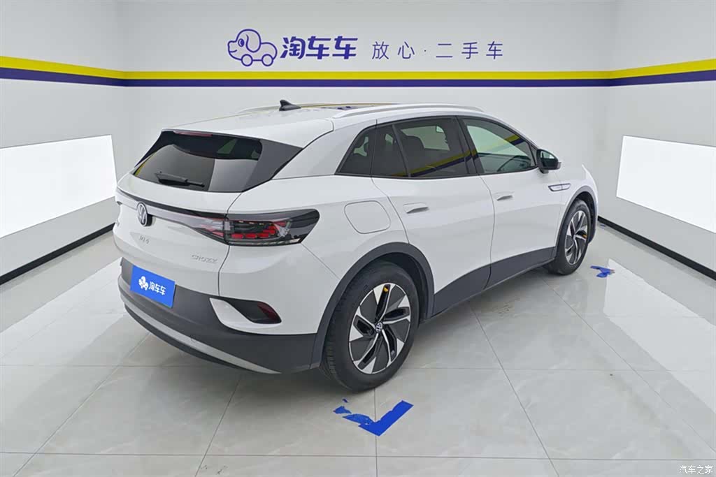 Volkswagen ID.4, 2023 3