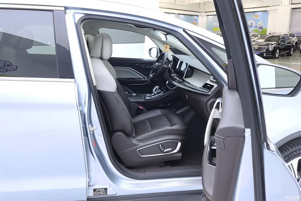 Geely Jiaji, 2019 8