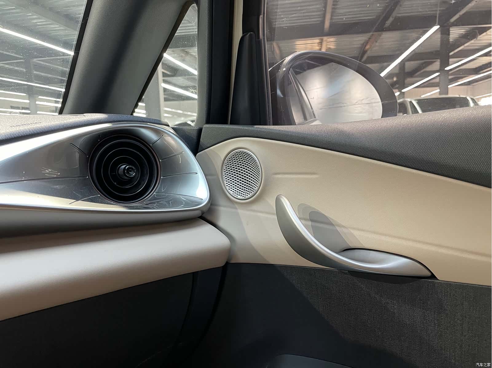 BYD Dolphin, 2023 12