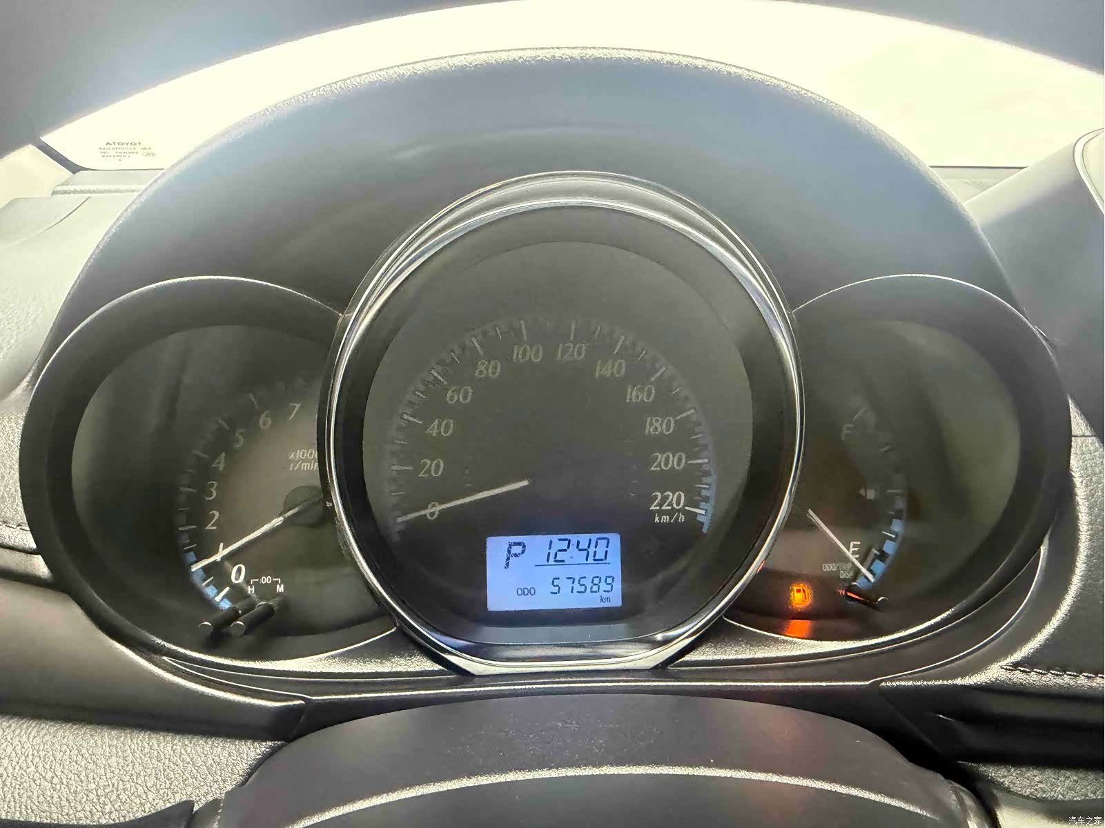 Toyota YARiS L, 2019 15