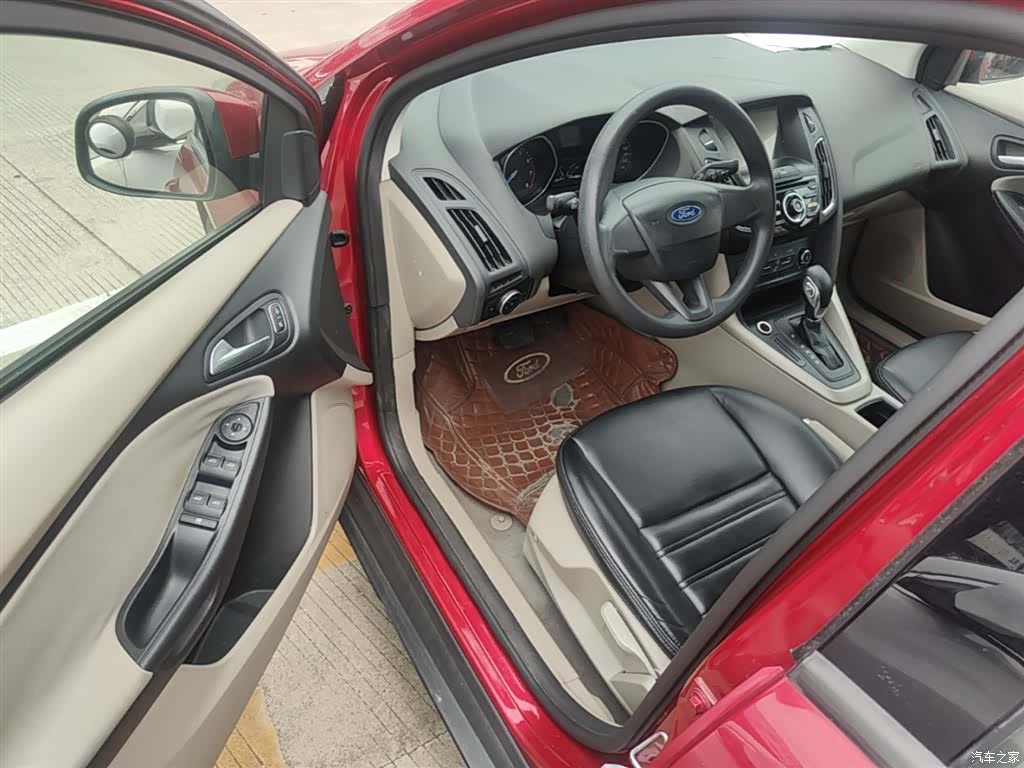 Ford Focus, 2015 16