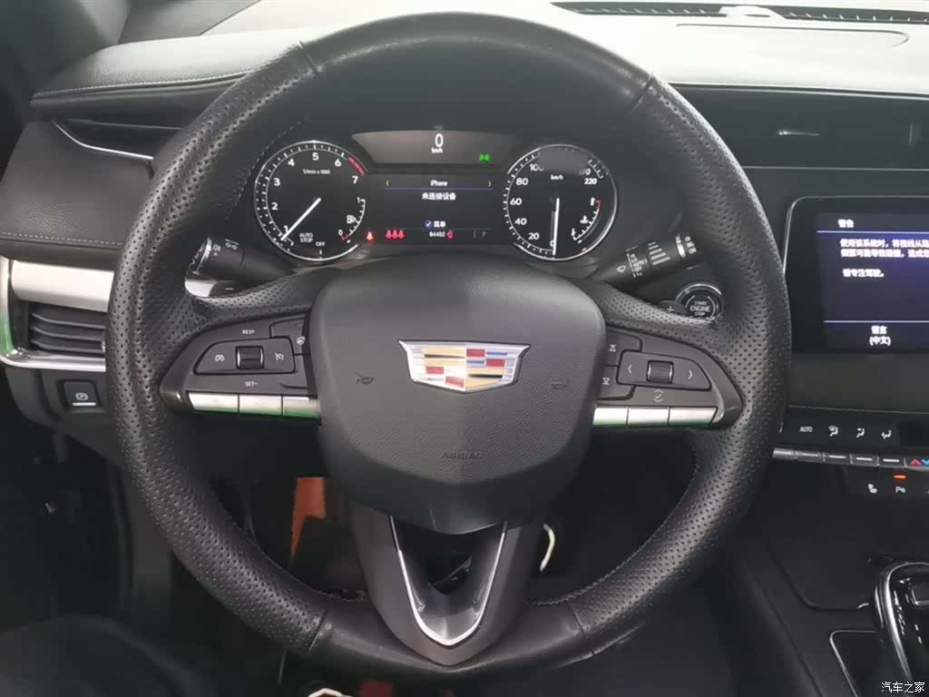 Cadillac XT4, 2020 11