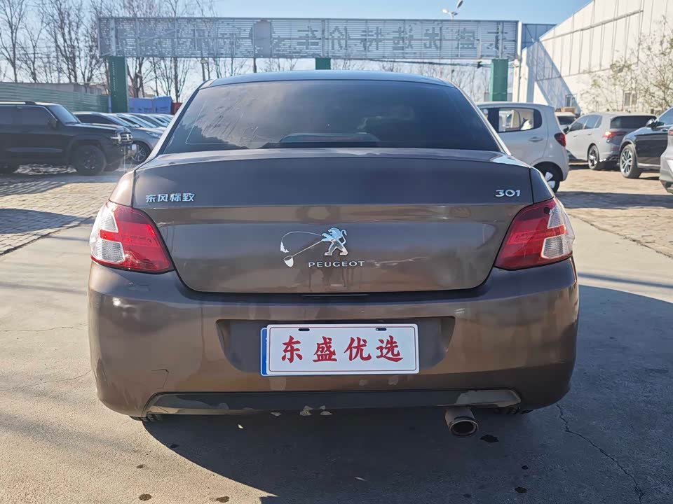 Peugeot 301