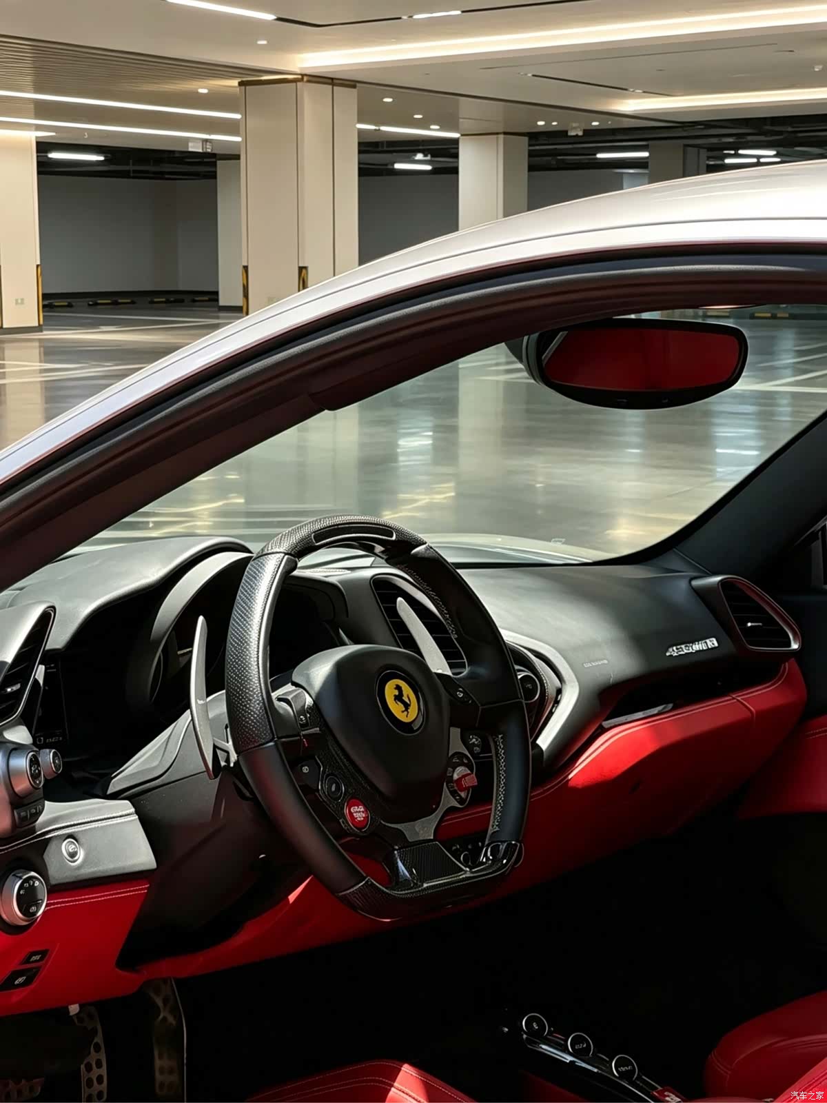 Ferrari 488, 2016 7