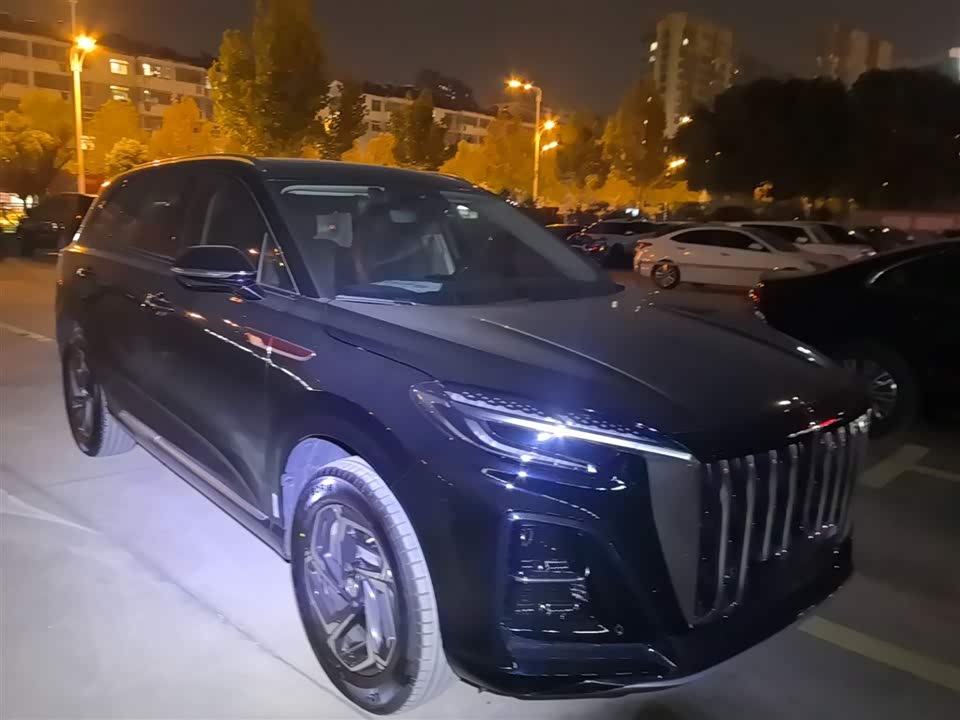 Hongqi HS3