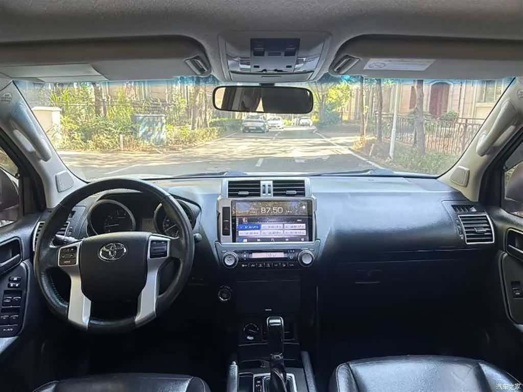 Toyota Prado, 2017 9