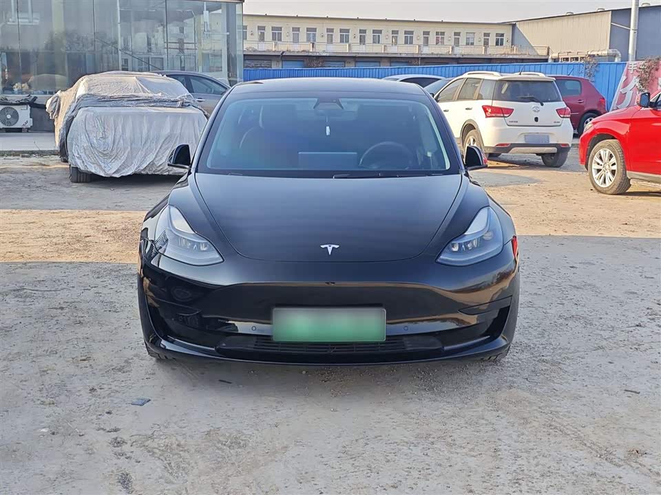 Tesla Model 3 Tesla Model 3