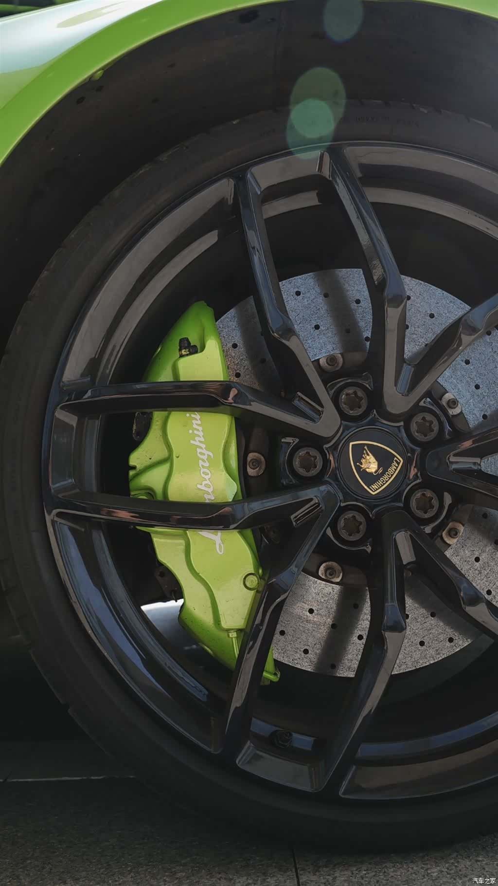 Lamborghini Huracán, 2014 10