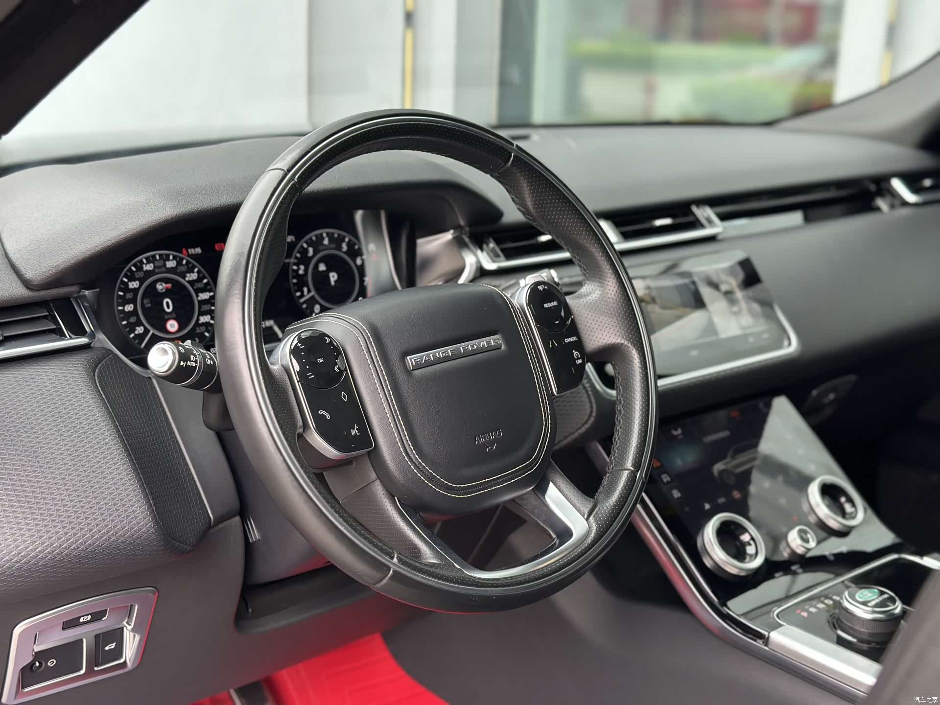 Land Rover Range Rover, 2019 12