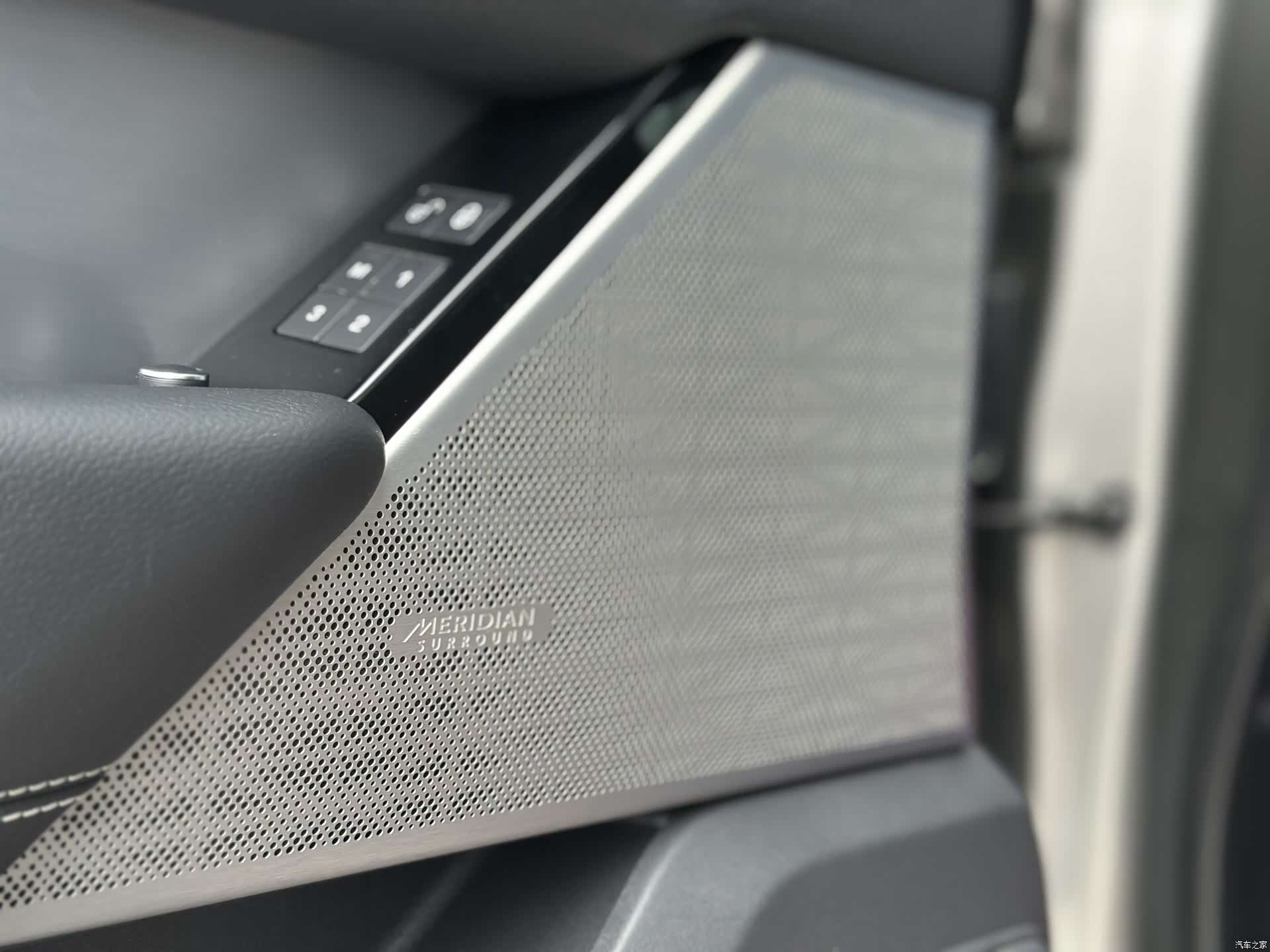 Land Rover Range Rover, 2019 18