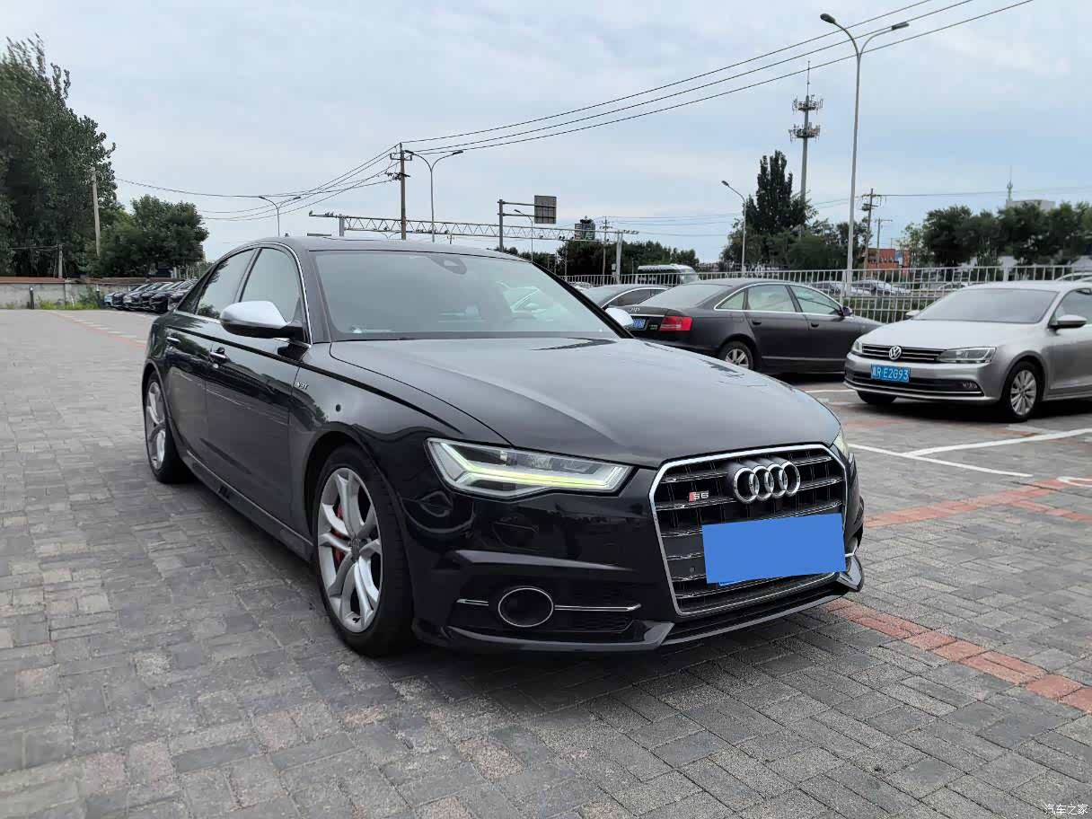 Audi S6, 2016 3