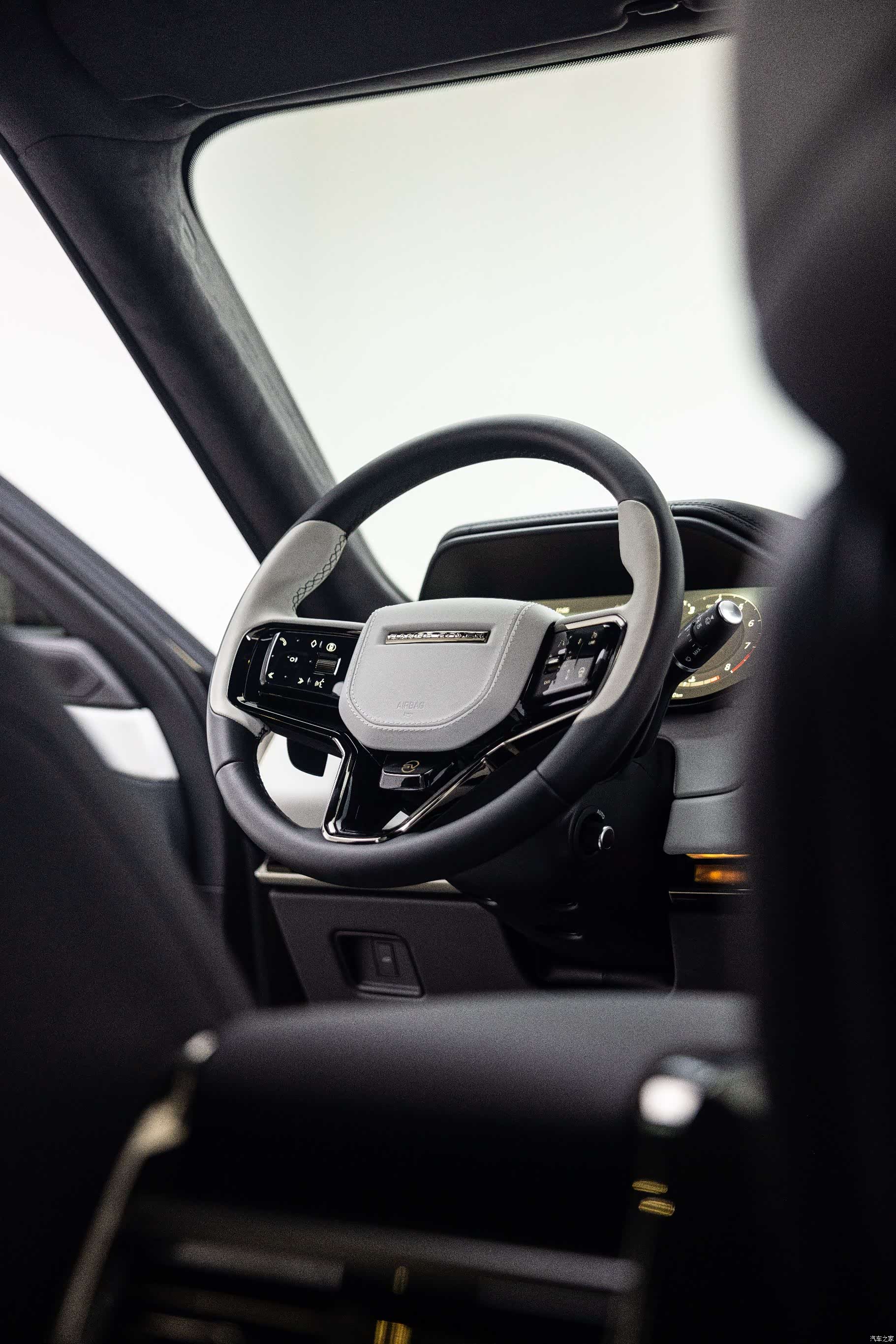 Land Rover Range Rover, 2026 29