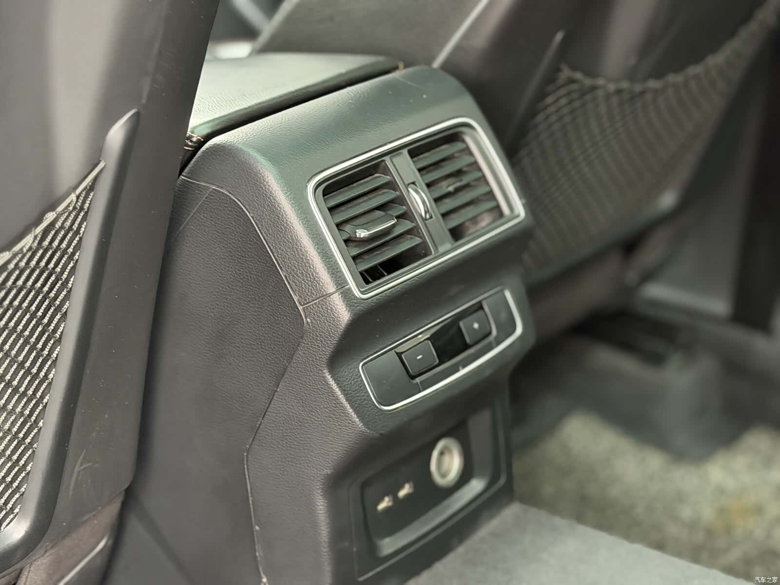 Audi Q5L, 2019 14