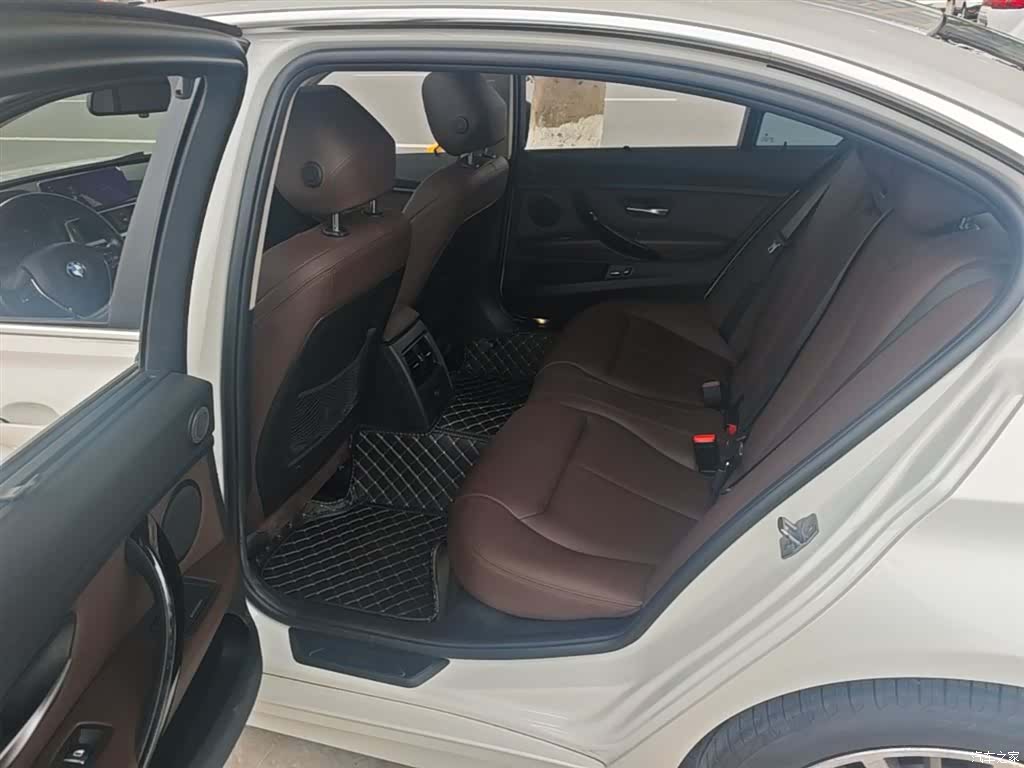 BMW 3 Series, 2019 17
