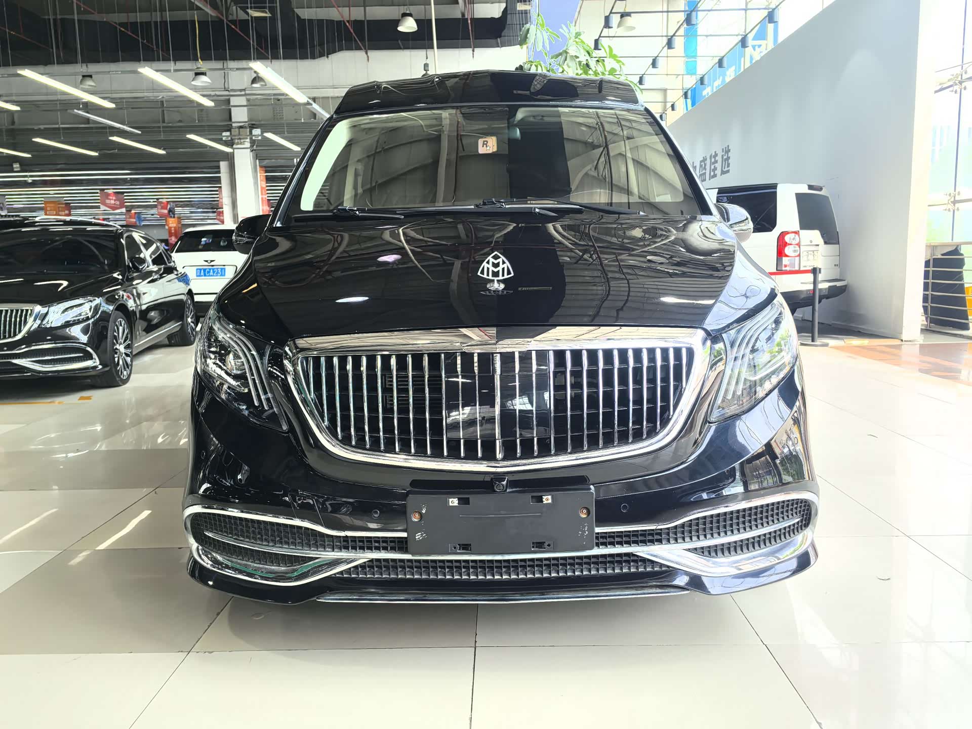 Mercedes-Benz V-Class, 2020 3