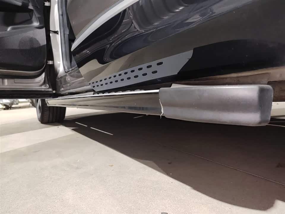 Roewe RX5 New energy