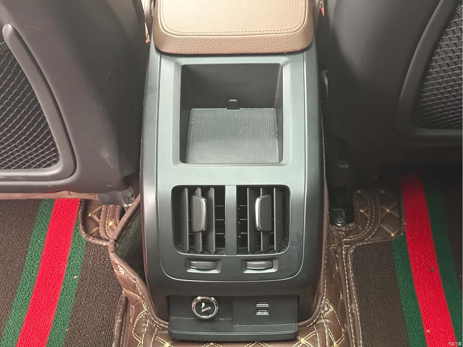 Volvo S90, 2020 32