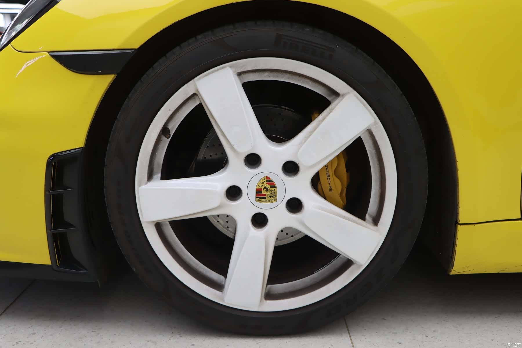 Porsche Cayman, 2015 26