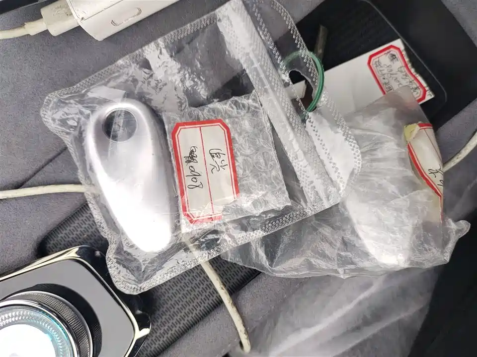 VOYAH Lantu chasing light