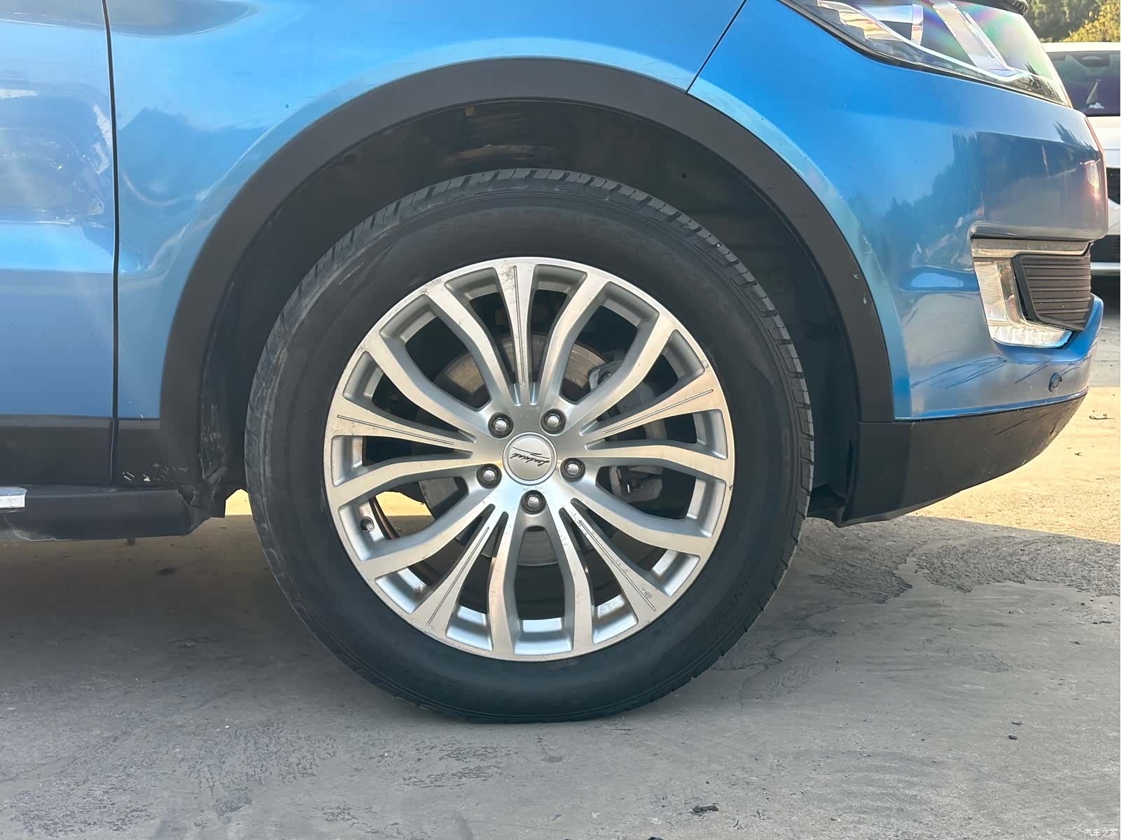 Landwind X7, 2016 14