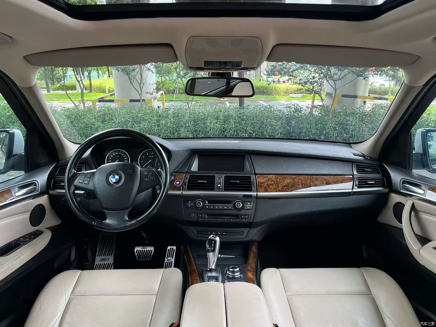 BMW X5, 2012 8