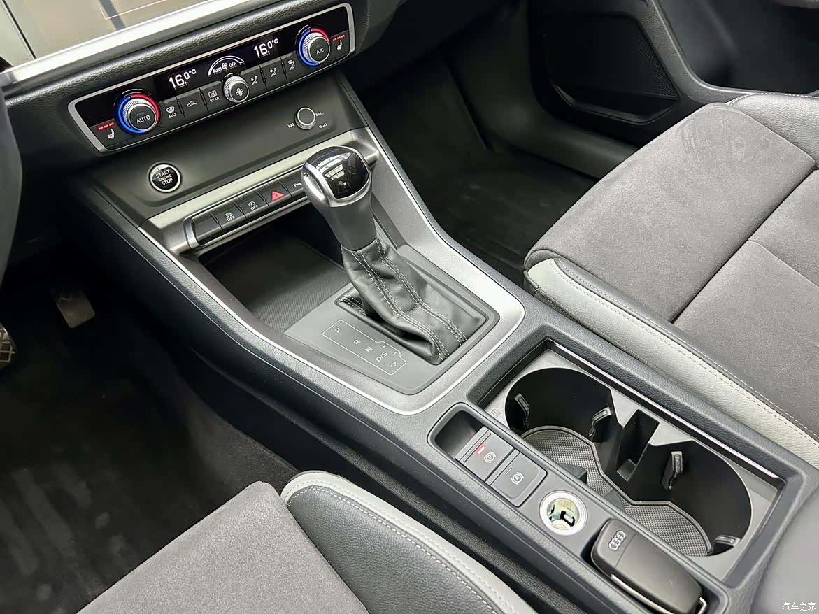 Audi Q3, 2023 18