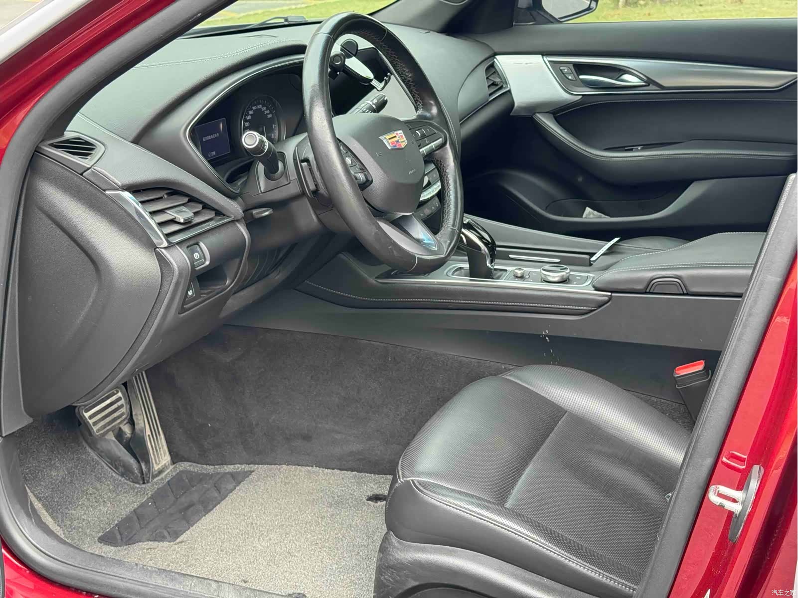 Cadillac CT5, 2020 10