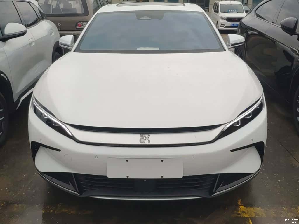 BYD Han, 2023 3